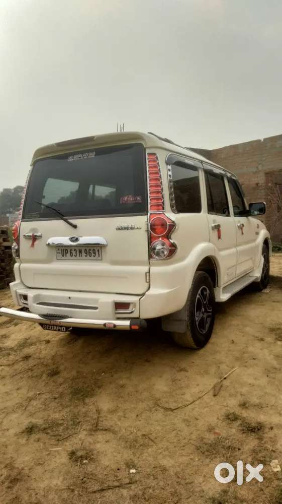 Mahindra Scorpio Classic 2011 Diesel 99000 Km Driven