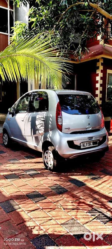 Low Mileage Alert
2016 Full Option Automatic 
25000 Kms Run Only