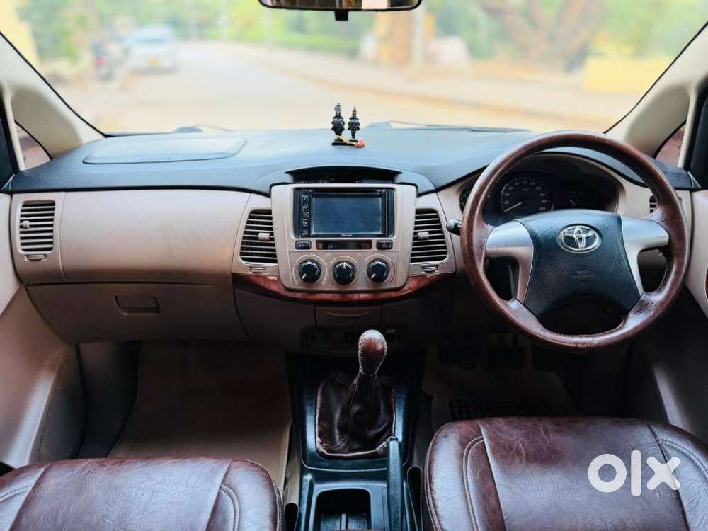 Toyota Innova 2.5 G (diesel) 7 Seater, 2015, Diesel