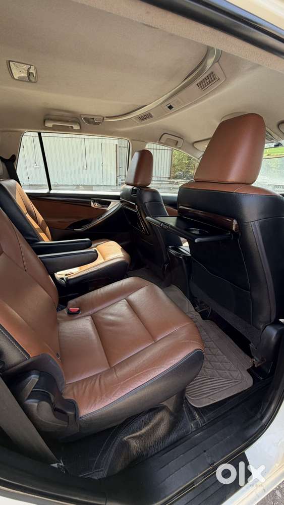 Toyota Innova Crysta 2.8 Zx At, 2017, Diesel