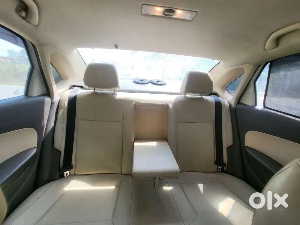 Volkswagen Vento 2013 Petrol Well Maintained