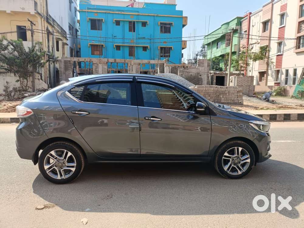 Tata Tiago 1.2 Revotron Xza, 2023, Petrol