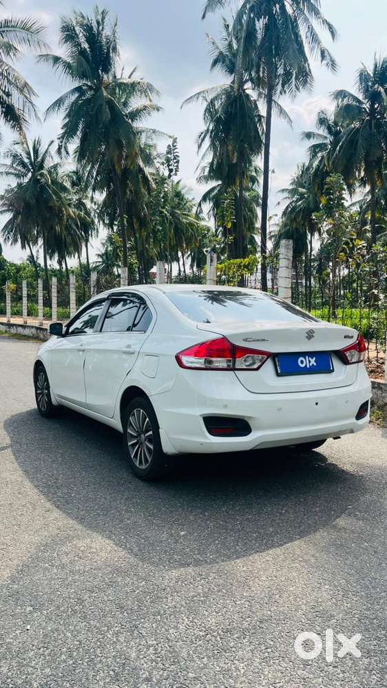 Maruti Suzuki Ciaz Smart Hybrid Sigma , 2024, Petrol