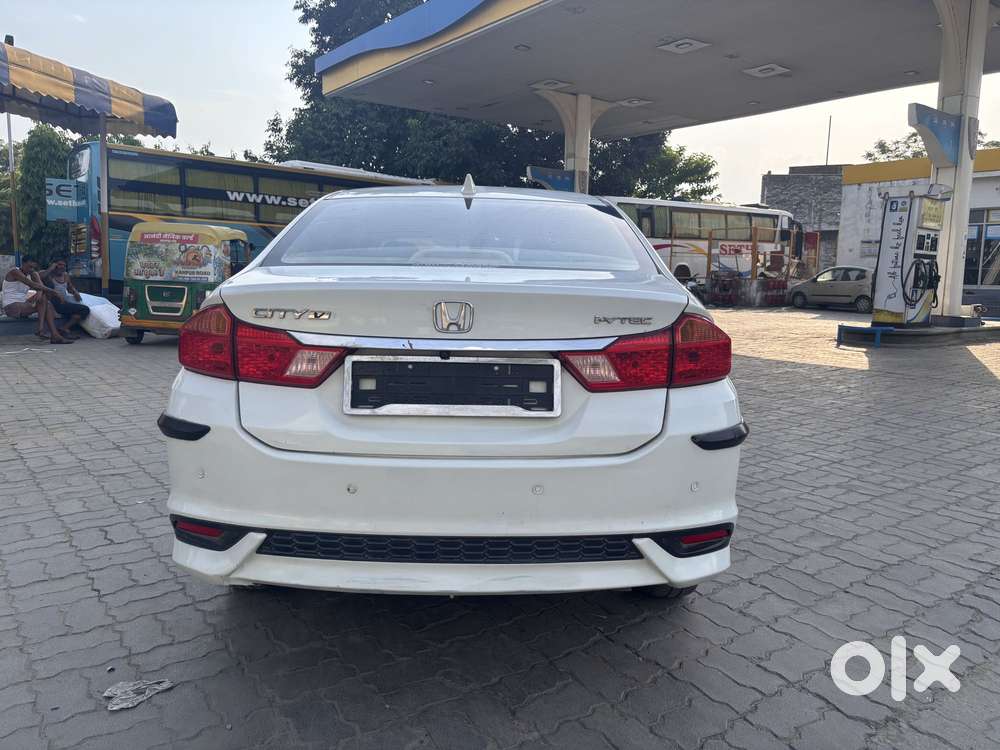 Honda City 1.5 V Cvt I-vtec Mt, 2017, Petrol