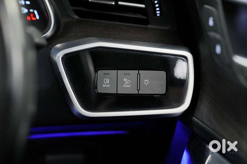 Audi A6 2.0 45 Tfsi Premium Plus, 2024, Petrol