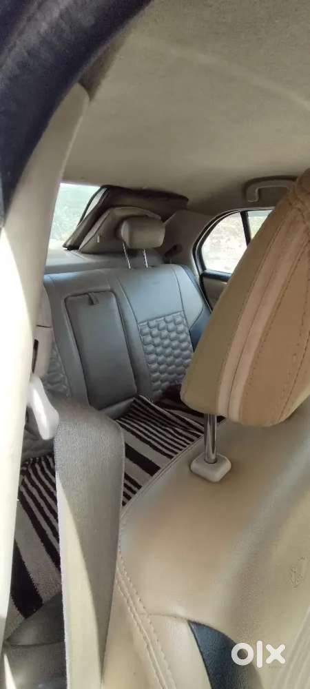 Maruti Suzuki Dzire 2015 Diesel 152000 Km Driven.