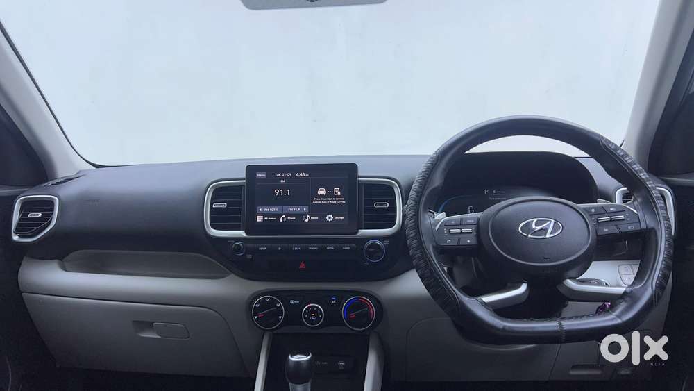 Hyundai Venue 1.0 S (o) Turbo Dct, 2023, Petrol