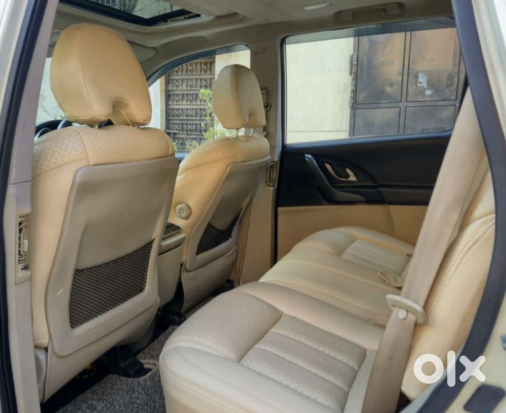 Mahindra Xuv500 At W10 Awd, 2017, Diesel