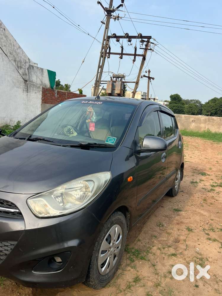 Hyundai I10 2011 Cng & Hybrids Well Maintained