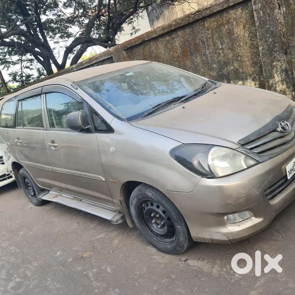 Toyota Innova 2007 Diesel Well Maintained Full Tight Gaadi