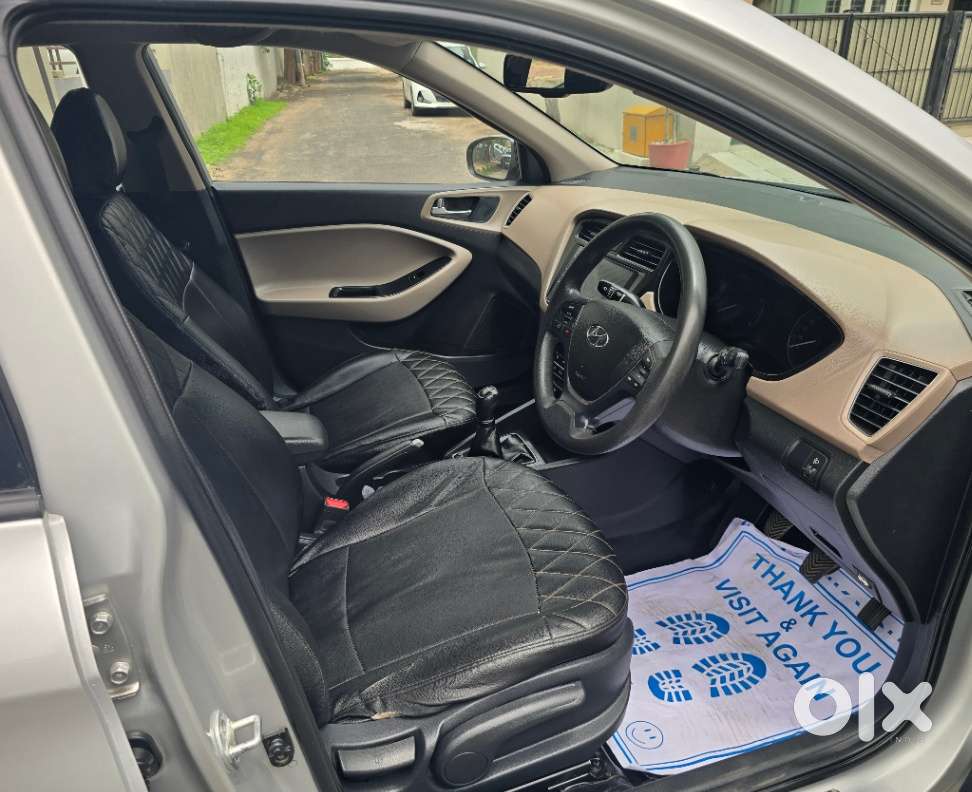 Hyundai Elite I20 Sportz (o) 1.2, 2016, Petrol