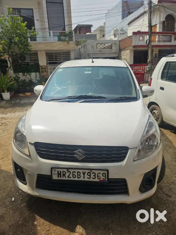 Maruti Suzuki Ertiga 2012 With Manual Transmission