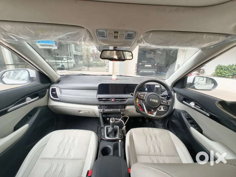 Kia Seltos Htx 1.5 Petrol 2023, Showroom Condition