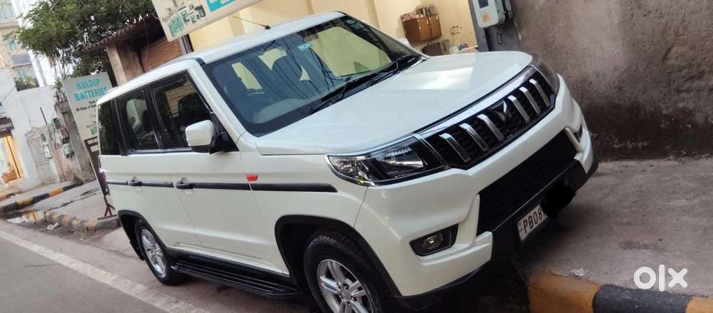 Mahindra Bolero N10 2023 Diesel 3900km Manual