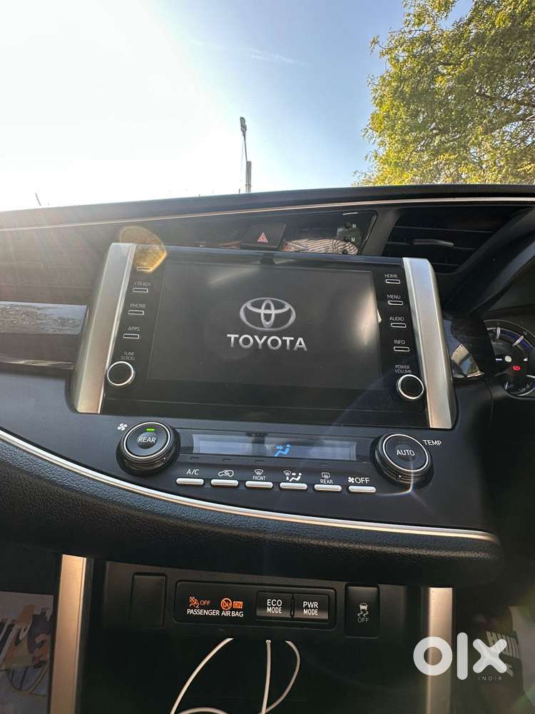 Toyota Innova Crysta [2020-ongoing] 2.7 Zx At 7 Str, 2022, Diesel