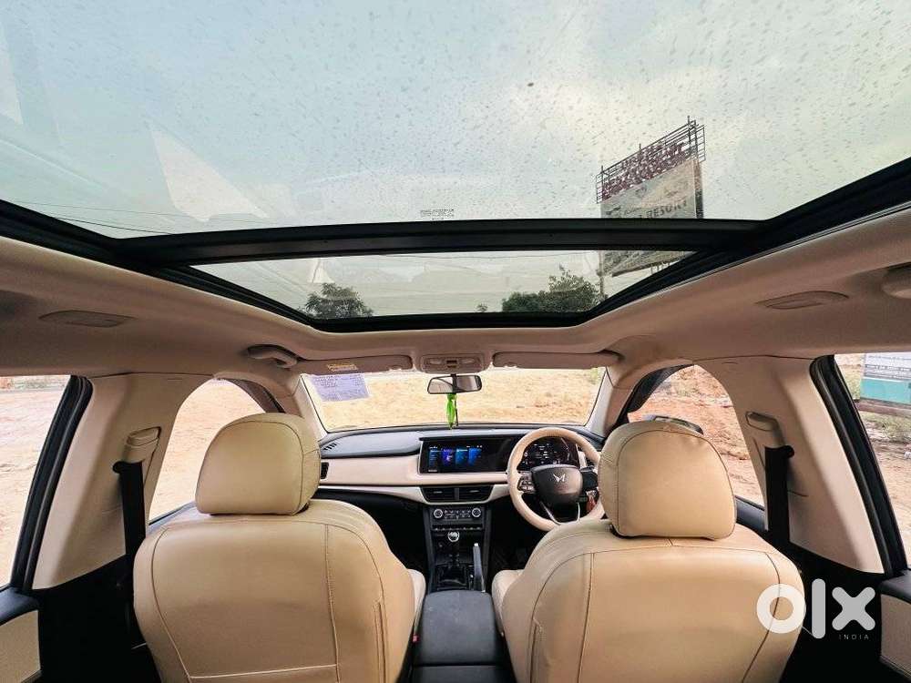 Mahindra Xuv700 2.2 Ax 5 Diesel Mt 7 Str, 2022, Diesel