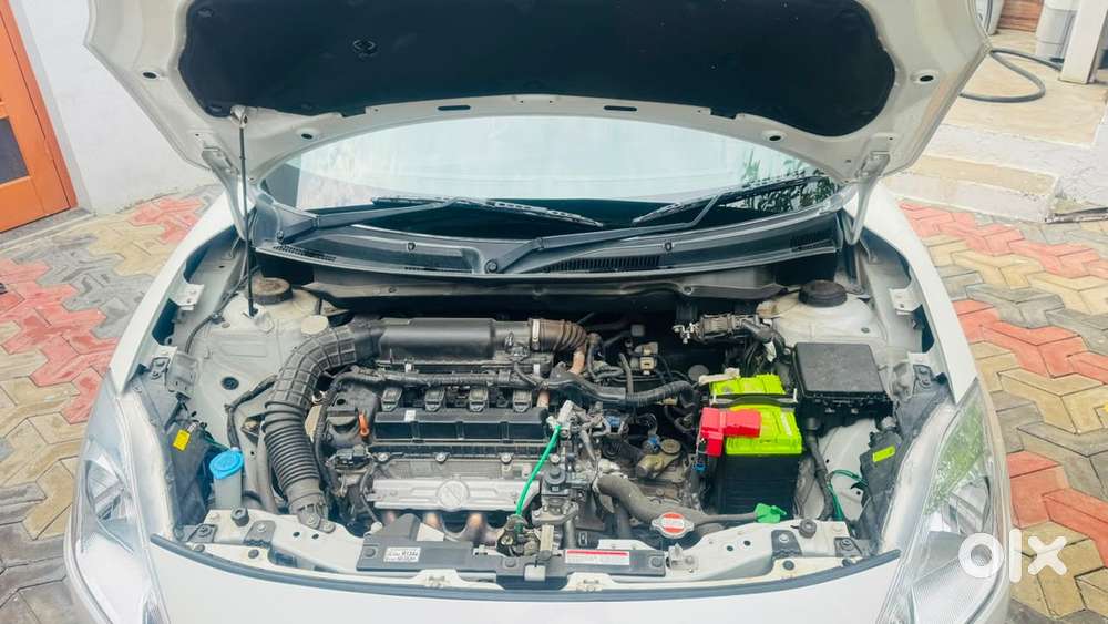 Maruti Swift Petrol 2023
