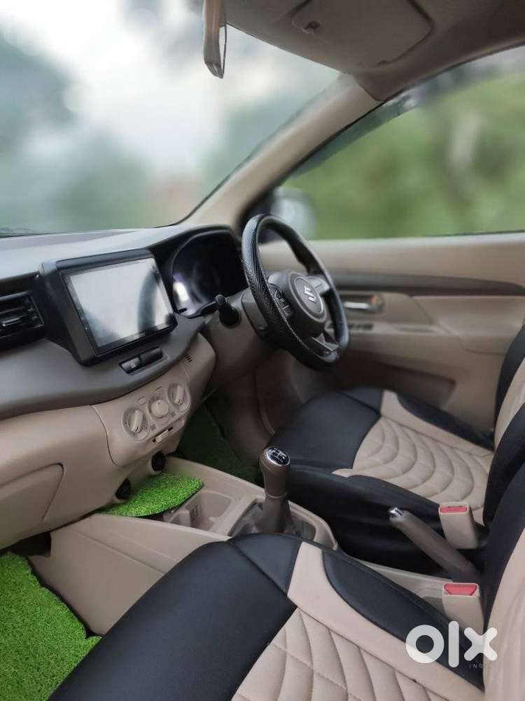 Maruti Suzuki Ertiga 1.5 Vxi, 2021, Petrol
