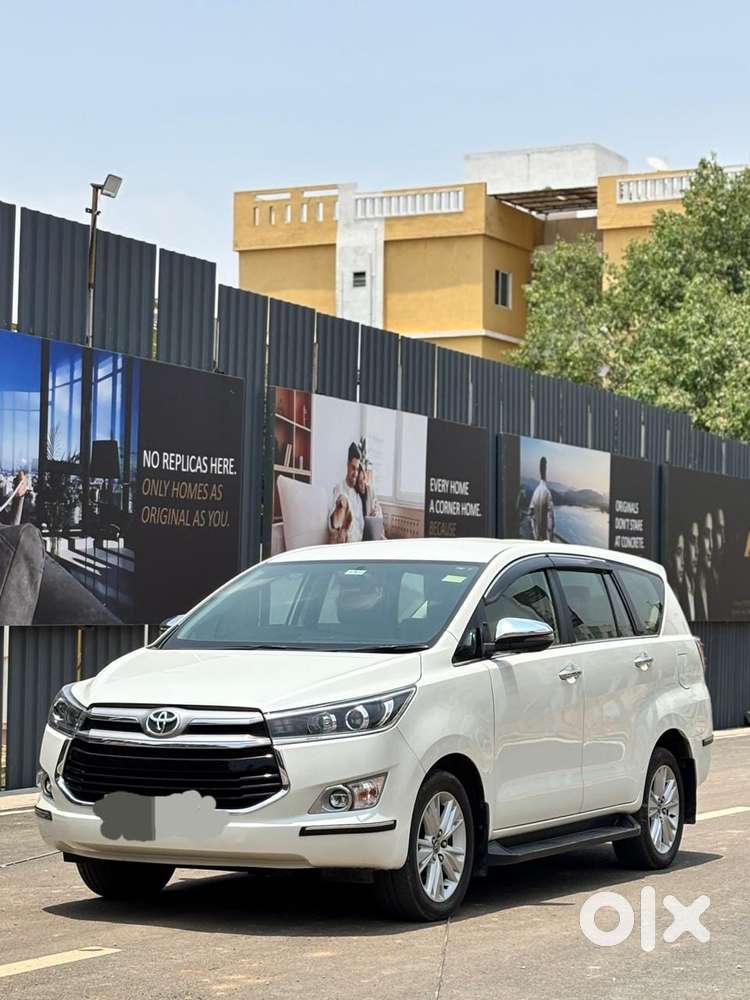 Toyota Innova Crysta 2.8z Automatic, 2019, Diesel