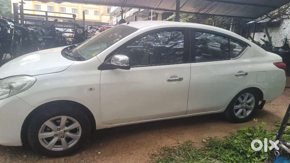 Nissan Sunny Diesel 2013