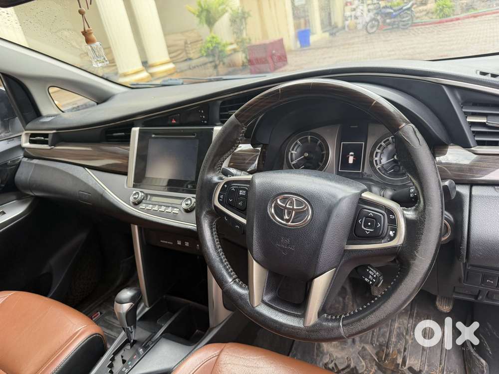 Toyota Innova Crysta 2.8 Zx At, 2018, Diesel