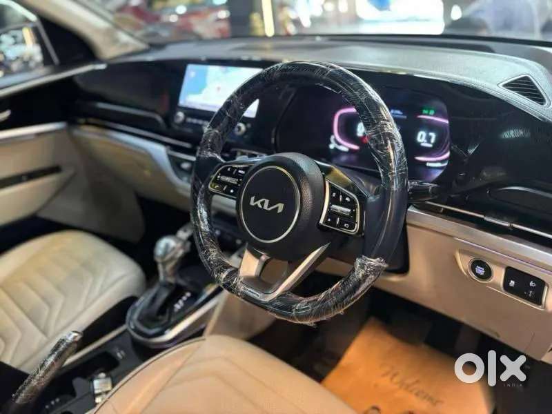 Kia Carens 1.5 Luxury Plus Diesel At 6 Str, 2022, Diesel