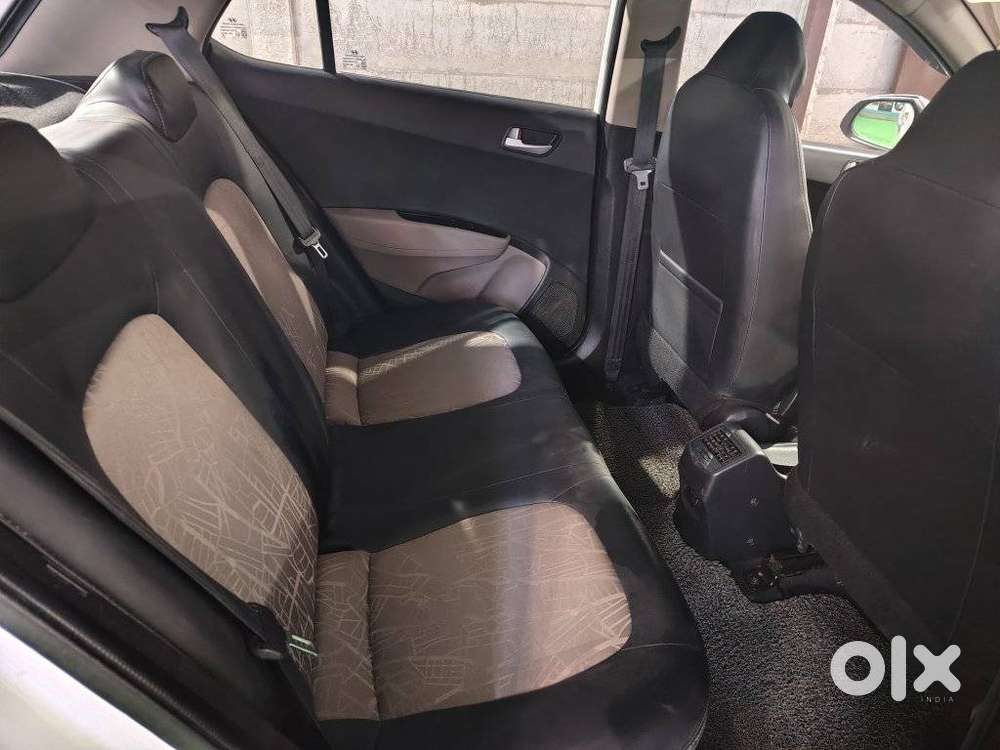 Hyundai Grand I10 Sportz Edition, 2017, Petrol
