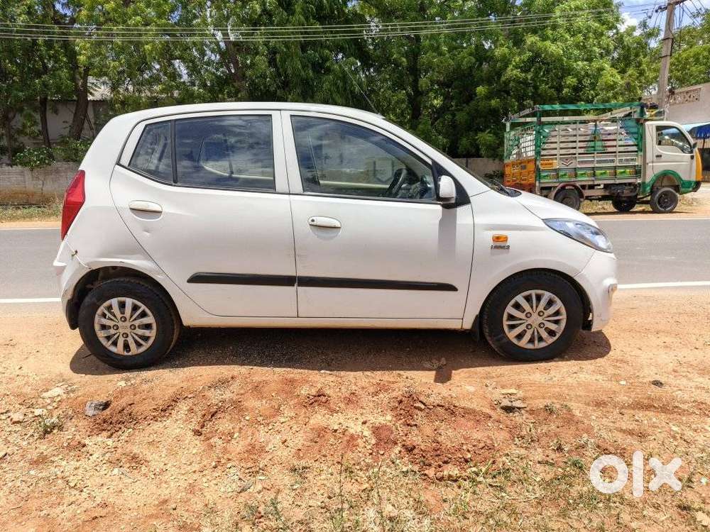 Hyundai I10 Sportz Option, 2015, Petrol