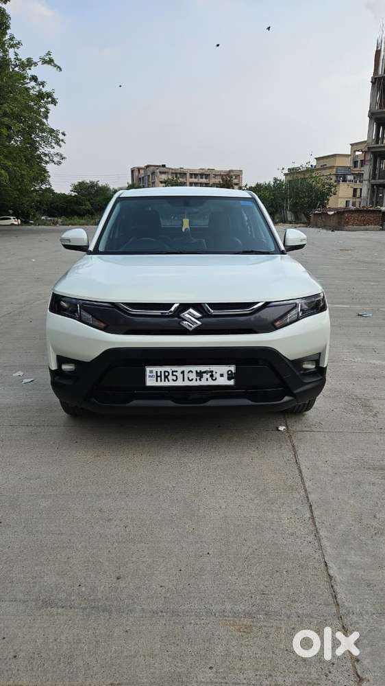 Maruti Suzuki Brezza 1.5 Lxi Smart Hybrid, 2024, Petrol