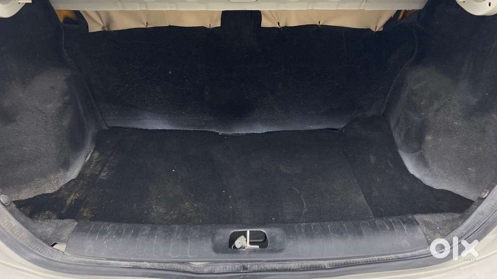 Maruti Suzuki Swift Dzire Vxi 1.2, 2015, Petrol