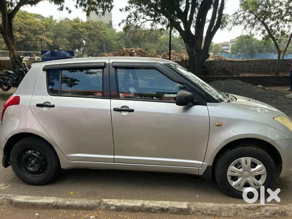 Maruti Suzuki Swift 2010