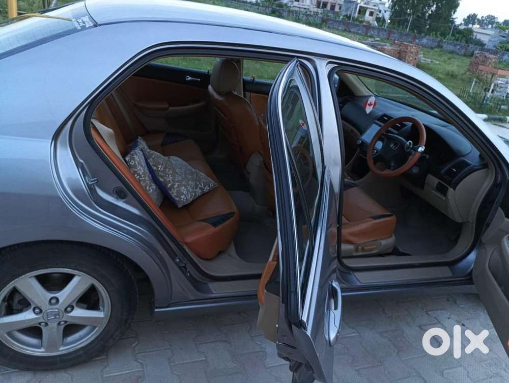 Honda Car Manual 2004