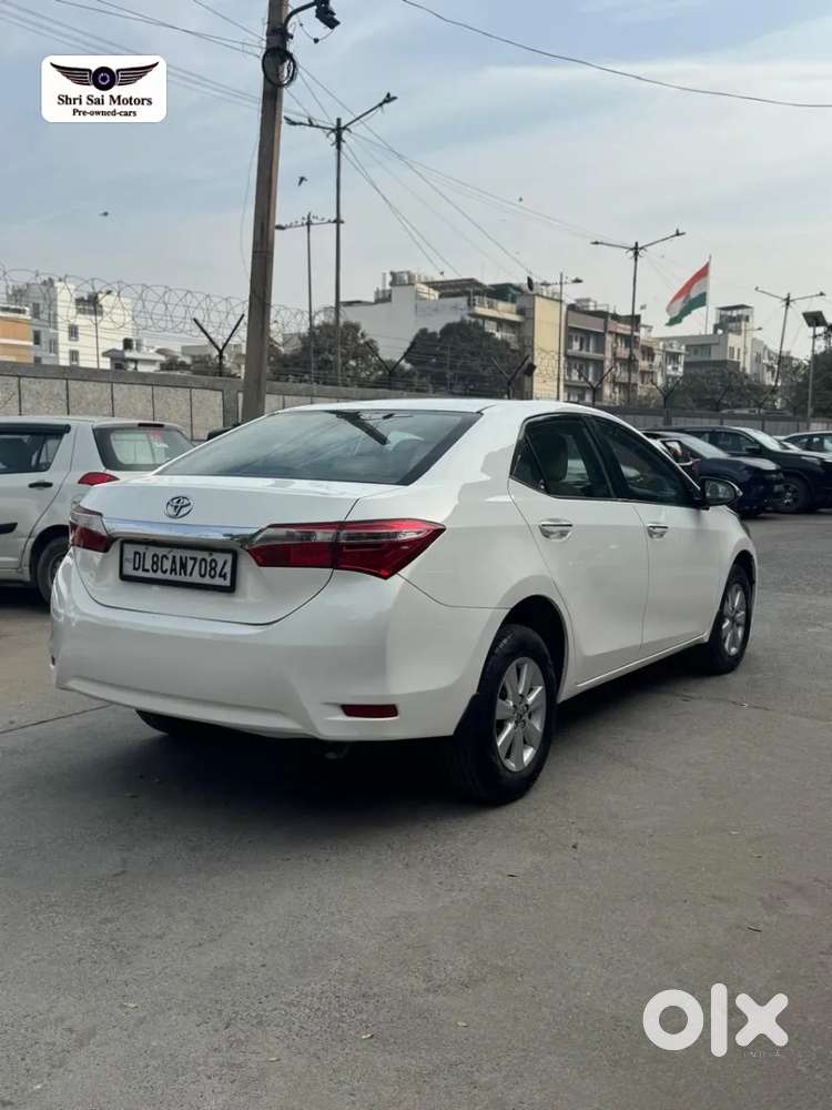 Toyota Corolla Altis, 2016, Petrol