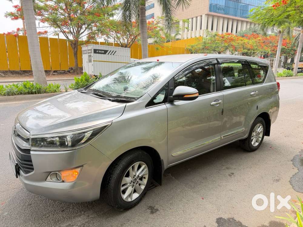 Toyota Innova Crysta 2017