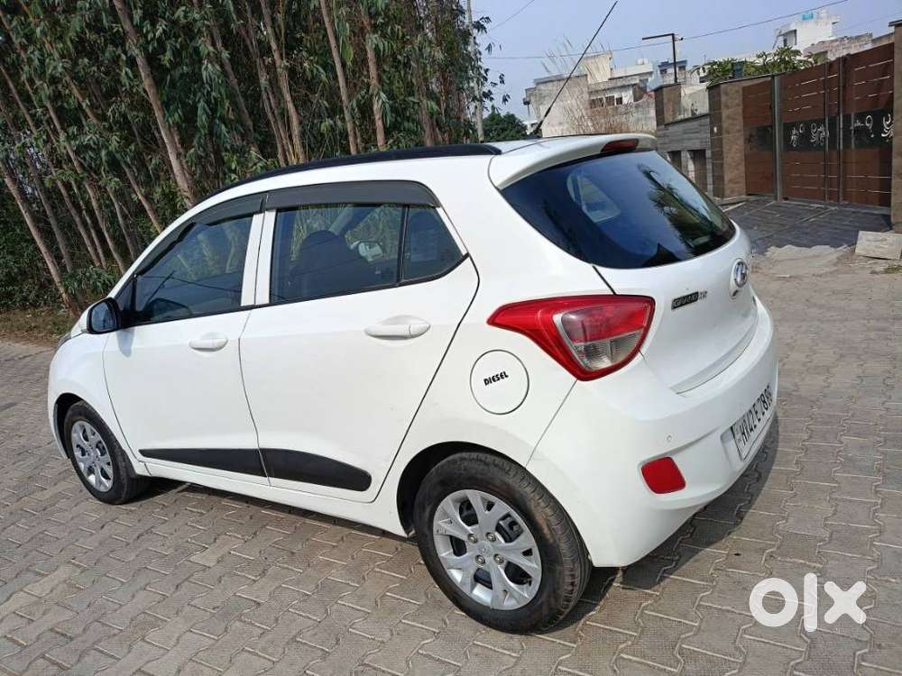 Hyundai Grand I10 1.2 Crdi Sportz Option, 2016, Diesel
