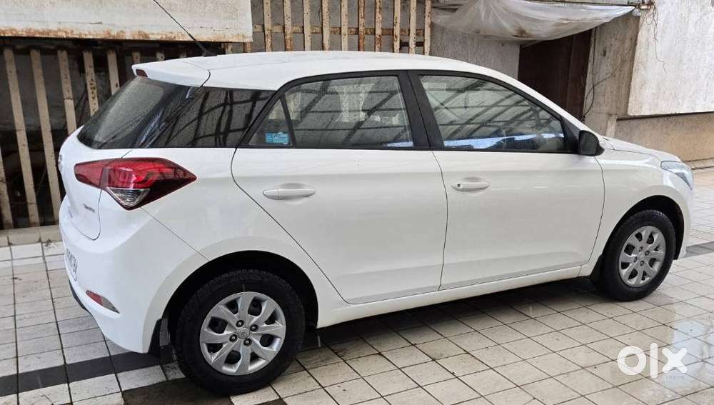 Hyundai I20 1.4 Sportz, 2015, Petrol