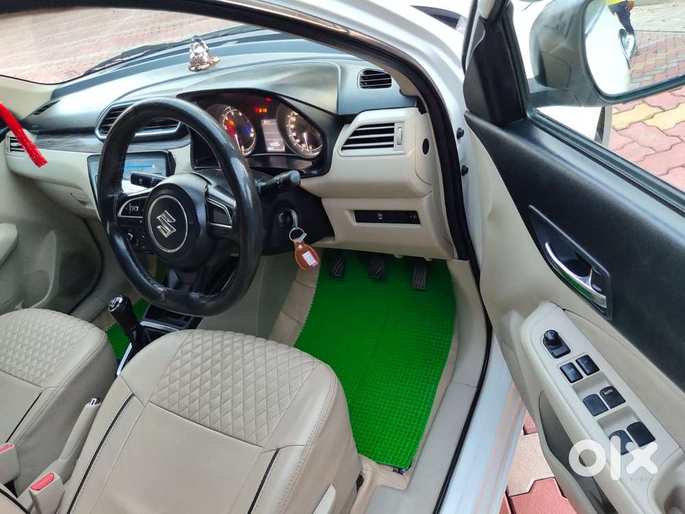 Maruti Suzuki Dzire 1.2 Vxi, 2022, Petrol