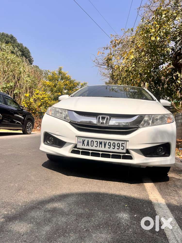 Honda City V Mt Sunroof, 2014, Diesel