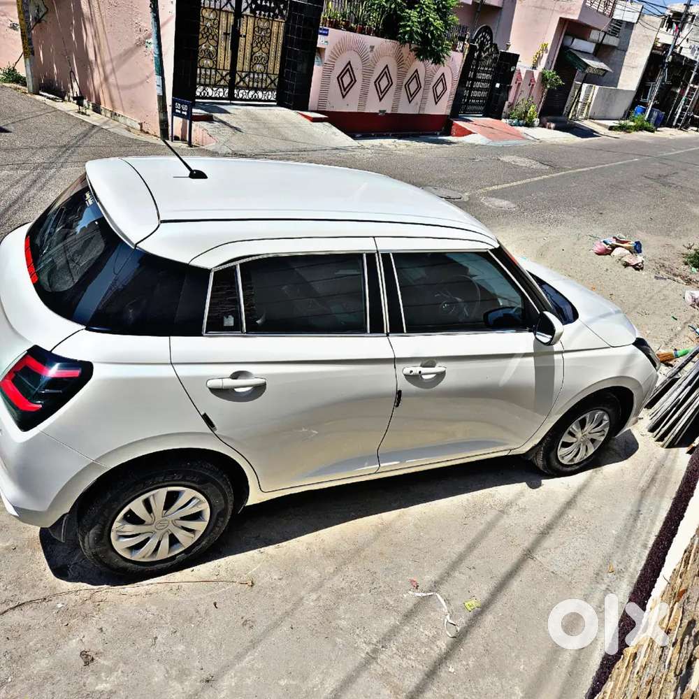 Maruti Suzuki Swift 2024 Petrol 16000 Km Driven