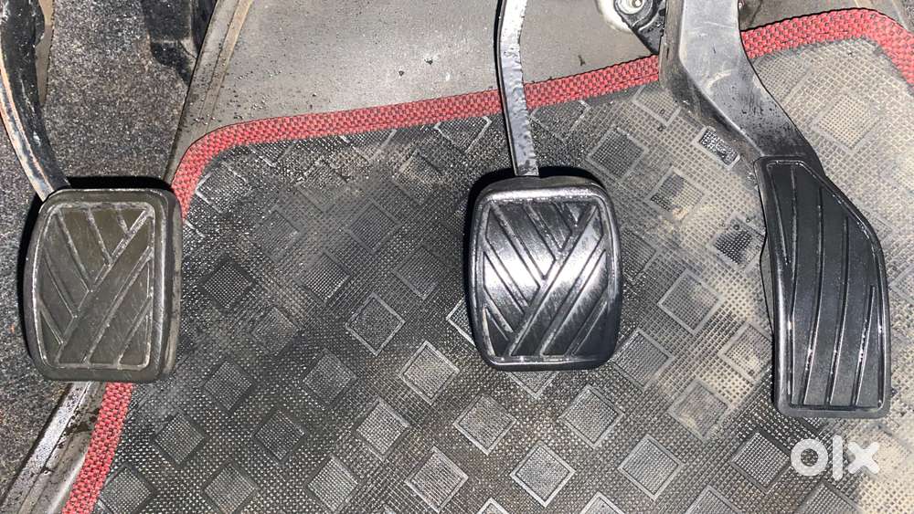 Maruti Suzuki Ritz Vxi, 2012, Petrol