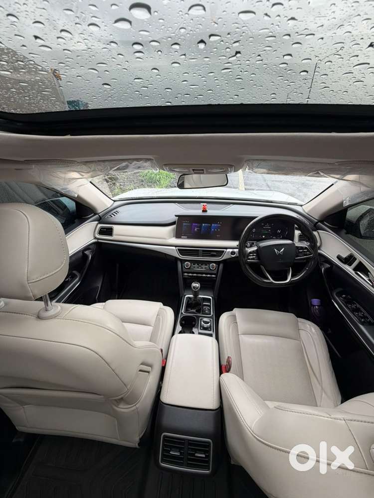 Mahindra Xuv700 Diesel 2023