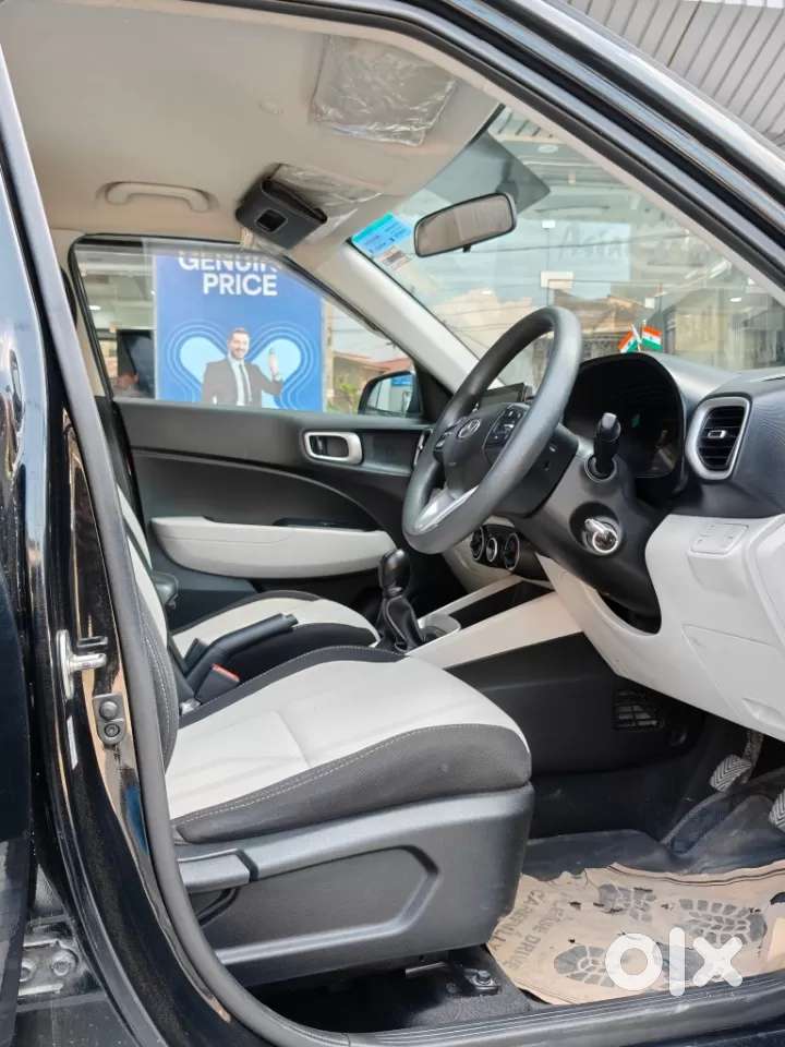 Hyundai Venue S 1.2 Petrol, 2024, Petrol