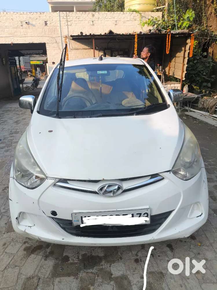Hyundai Eon Magna+ 2017 Petrol Manual
