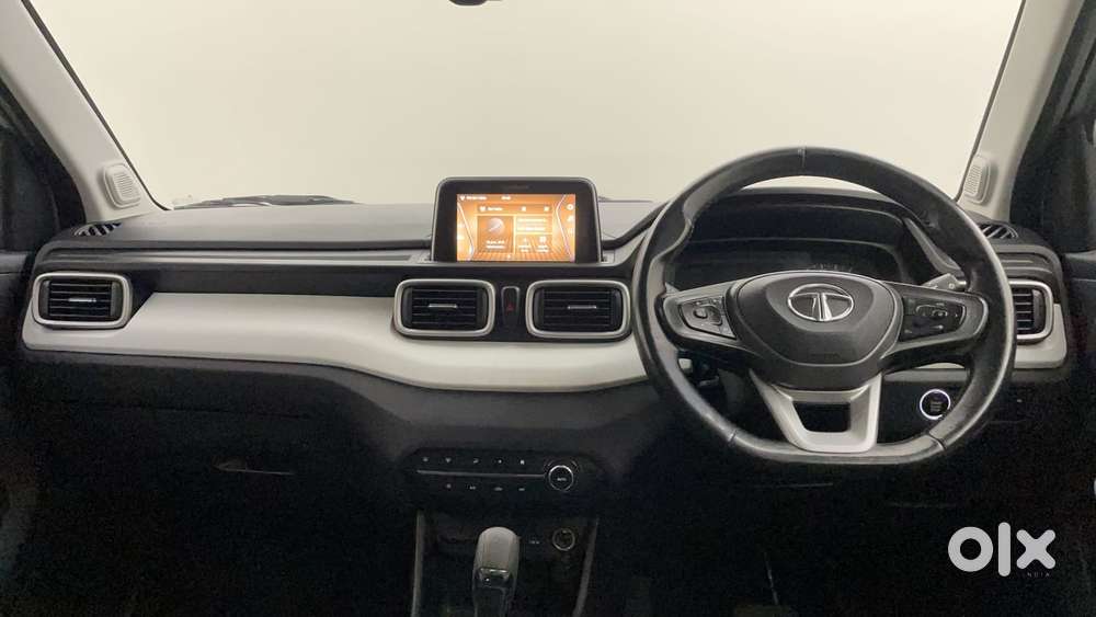 Tata Punch Creative Dual Tone Amt Sunroof, 2023, Petrol