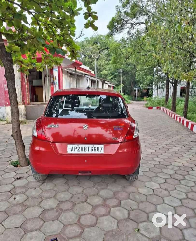 Maruti Suzuki Swift 2012 Petrol 67000 Km Driven