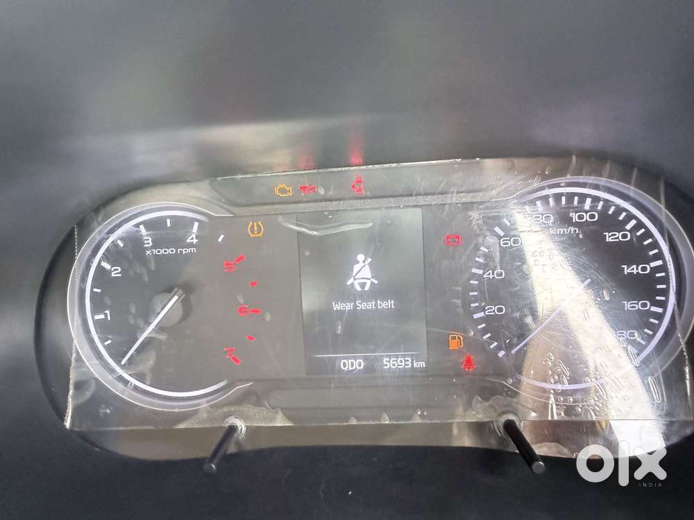 Mahindra Bolero Neo N10 (r), 2023, Diesel