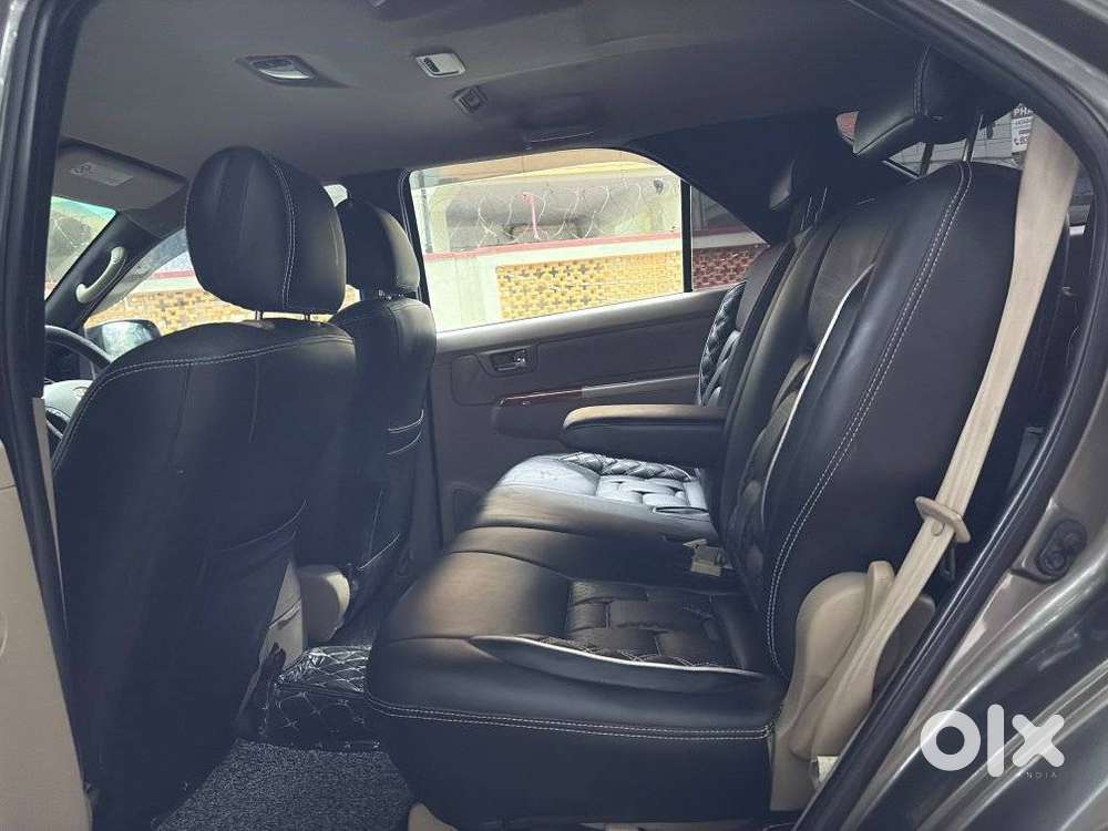 Toyota Fortuner 4x4 Mt, 2010, Diesel