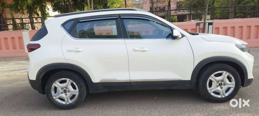 Kia Sonet, 2021, Petrol