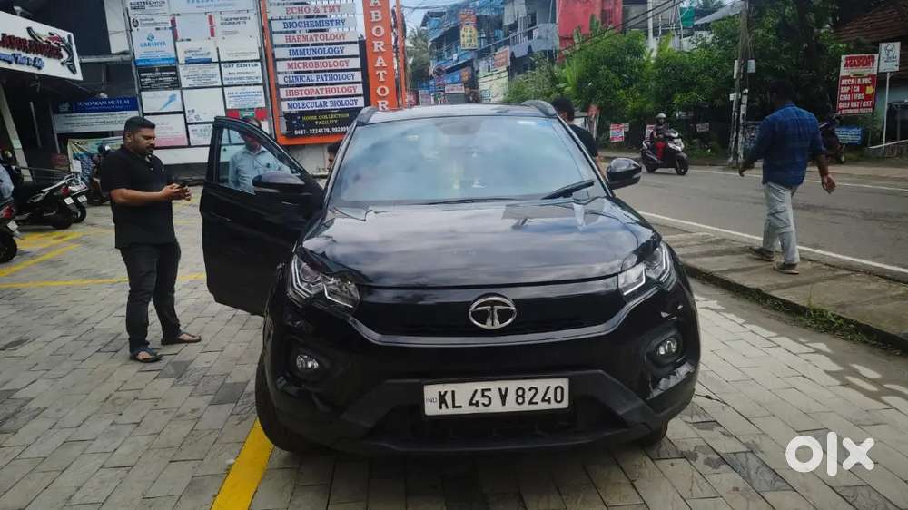 Showroom Condition Vehicle With New Battery And Showromm Service