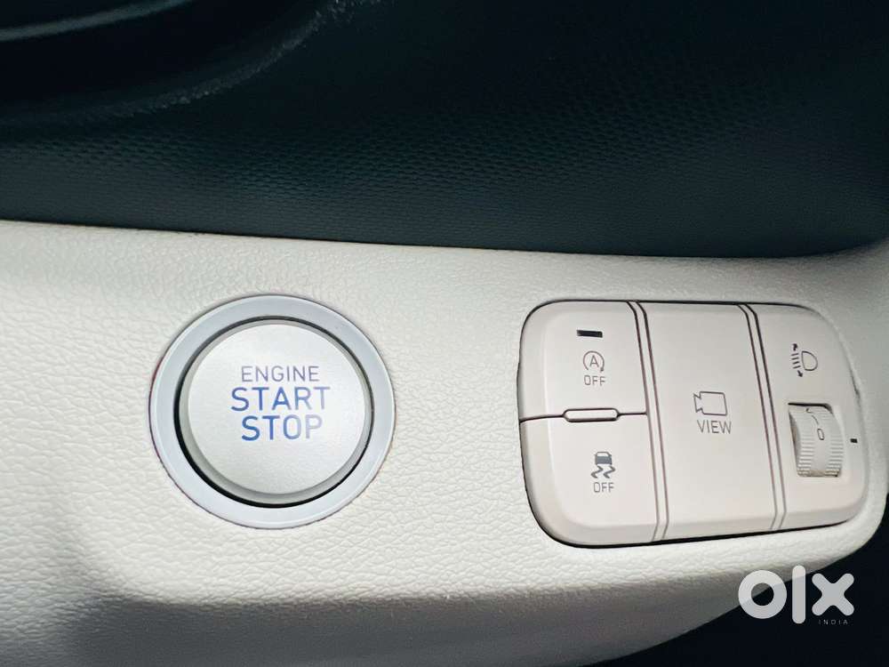 Hyundai Venue 1.0 Sx (o) Turbo Dct, 2024, Petrol